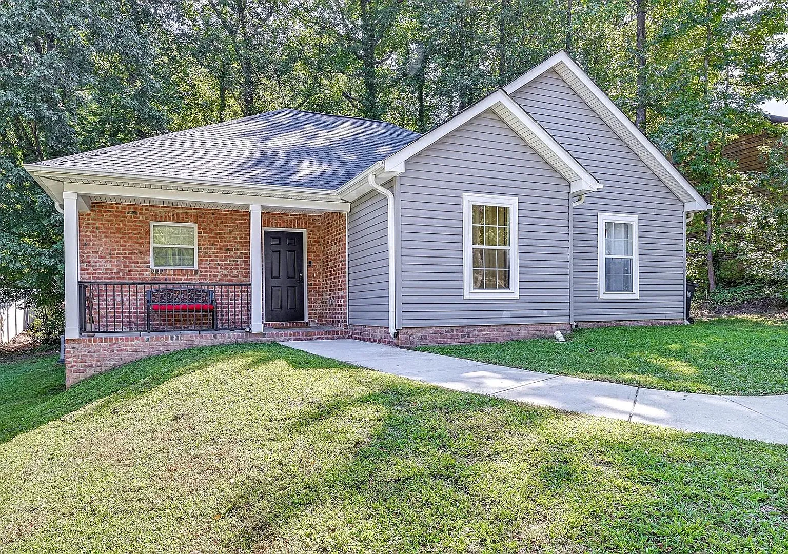 Room in 3 Bedroom Home in Charlotte — Photo 1