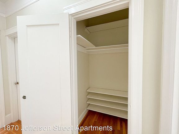 5th image of 1870 Jefferson St #303