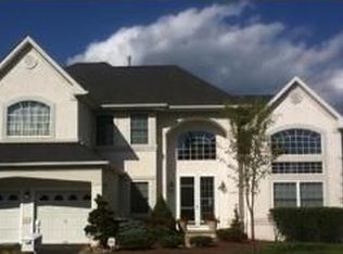 10 Jennifer Way, Monmouth Junction, NJ 08852