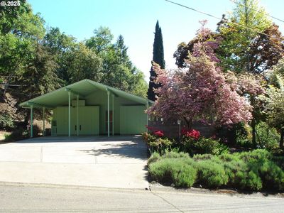 335 SE Terrace Dr, Roseburg, OR, 97470