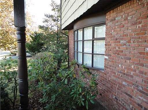 3rd image of 98 Hidden Lake Dr