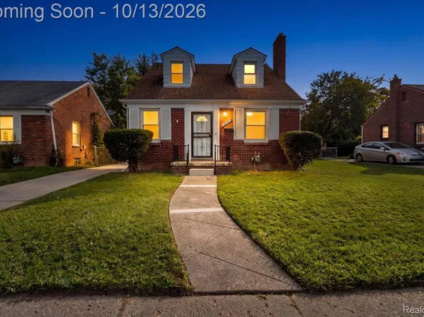 18104 Oakfield St, Detroit, MI 48235
