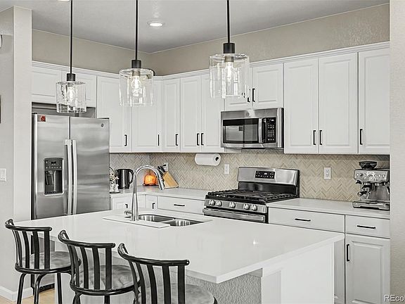 2nd image of 2076 Chambers Road