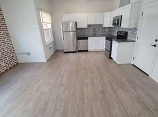 412 1/2 S Lake St #405, Los Angeles, CA 90057