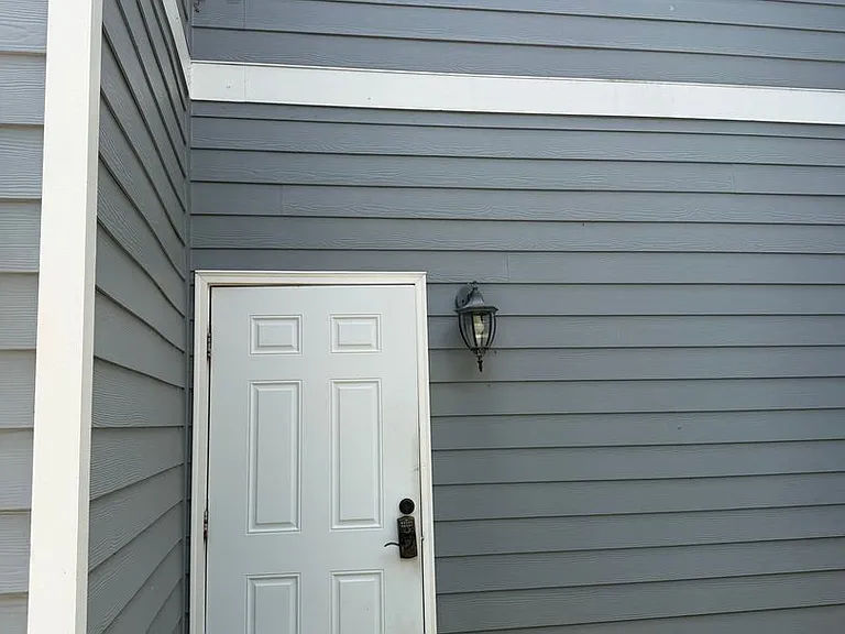 394 Prince St — Photo 2