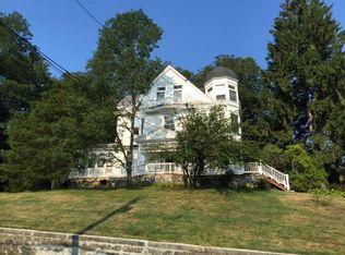 24 Vinton St APT 5, Melrose, MA 02176