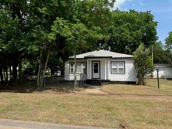 802 SW 5th St, Lawton, OK 73501