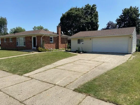 1205 Georgina Dr, Ypsilanti, MI 48198