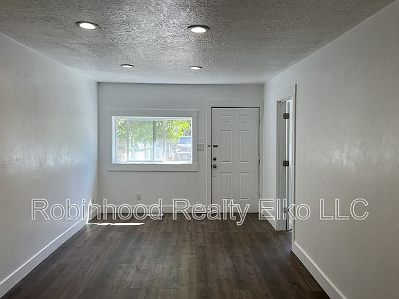 2nd image of 540 S 9th St