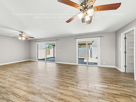 3rd image of 1810 E Palmcroft Dr