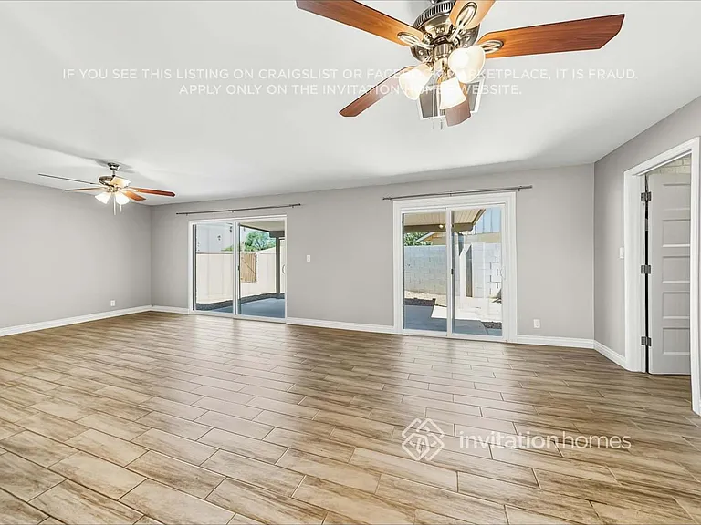 1810 E Palmcroft Dr — Photo 3