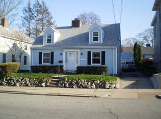 74 Clyde St, Pawtucket, RI 02860