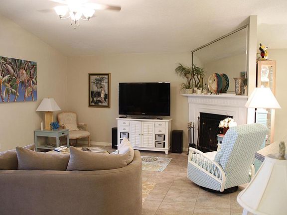 3rd image of 2612 E Spruce Creek Blvd