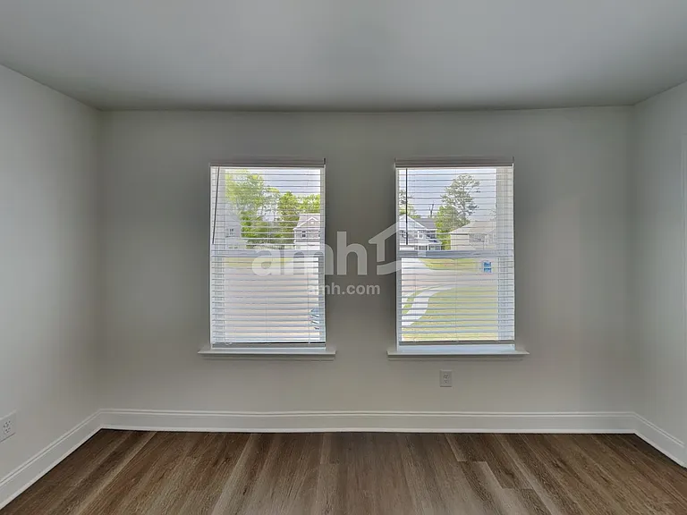 1648 Aquamarine Dr — Photo 14