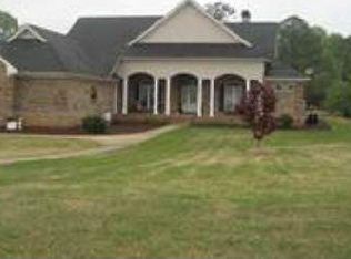 1061 Devon Dr, Madison, GA 30650