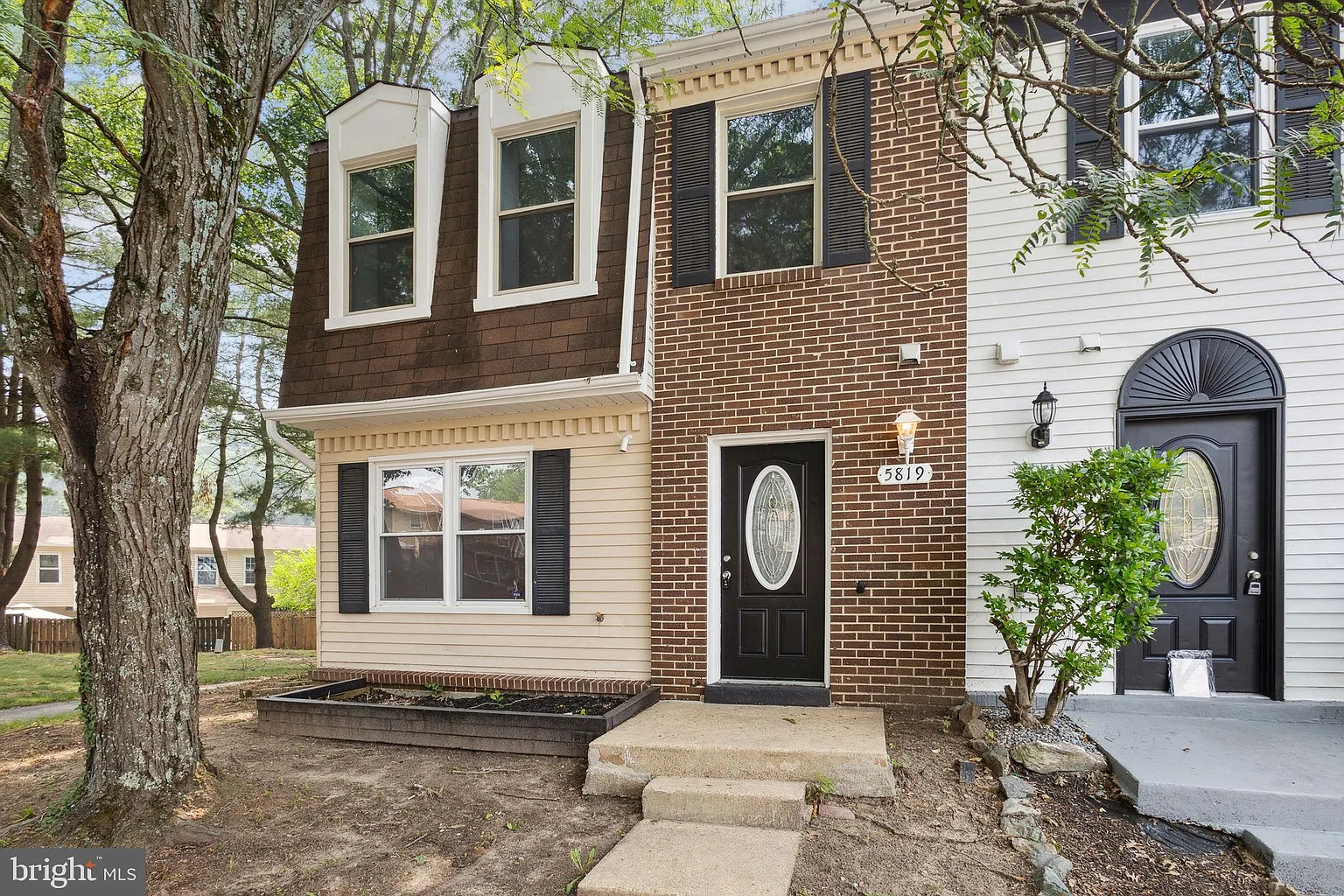 5819 Folgate Ct photo 1