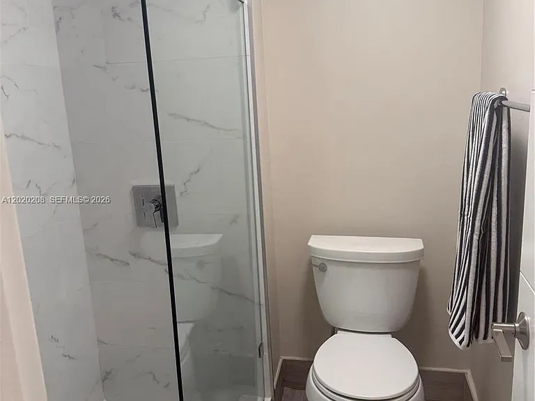 436 Lakeview Dr #203 — Photo 13