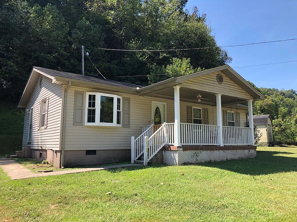 1st image of 631 Boyd Br