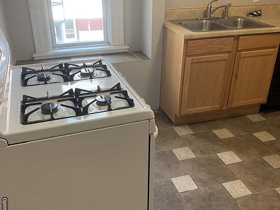 5th image of 3465 Cornell Pl APT 2