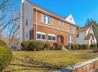 100 Lorimer Rd, Belmont, MA 02478