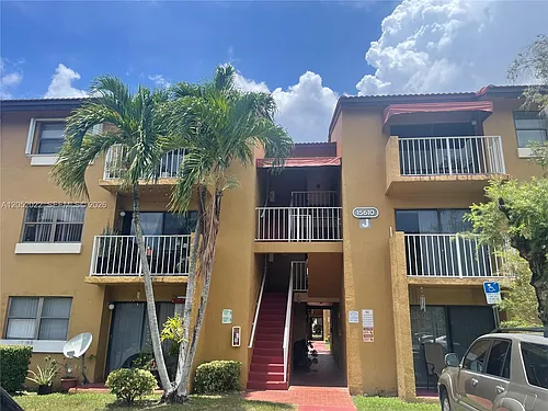 15610 SW 80th St #J-304 Photo 1 15610 SW 80th St #J-304 Photo 1