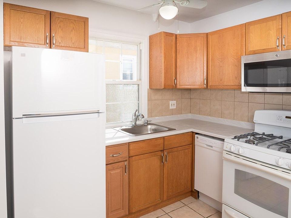1st image of 184 Olympia Blvd #2BD