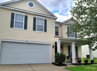 1715 Larne Cir, Charlotte, NC 28214