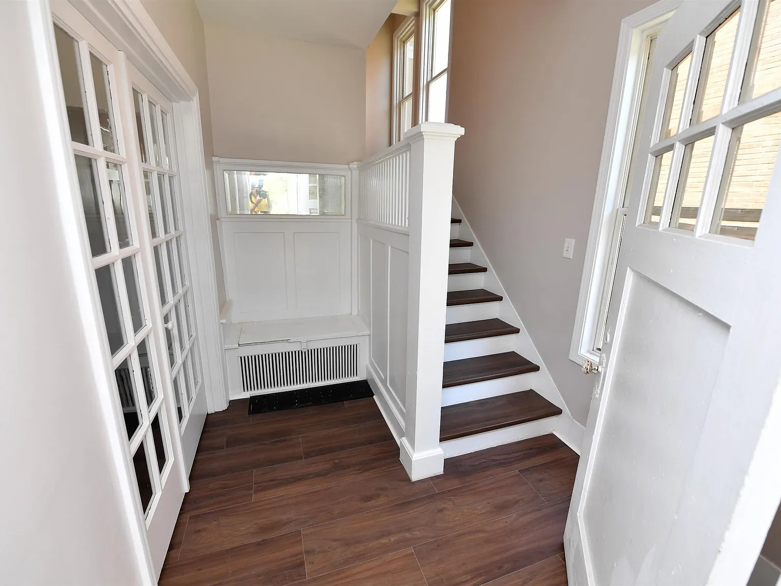 6 bed, 2.5 bath, 2470 sqft, $4,500 — Photo 4