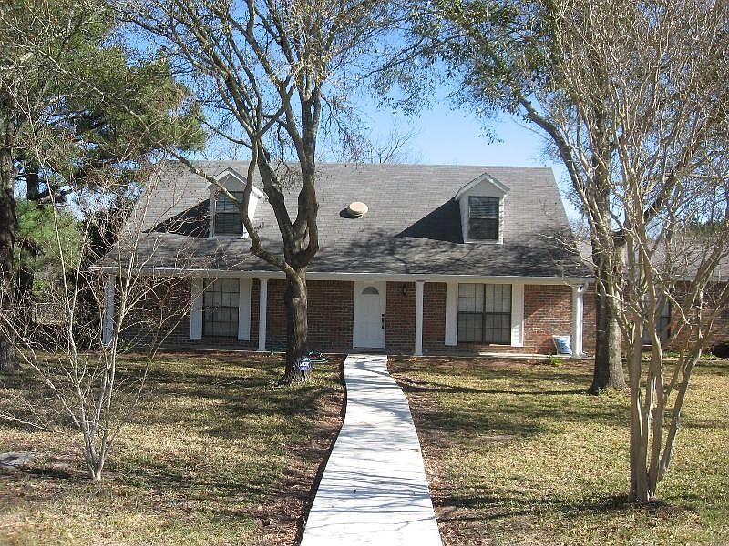 1st image of 1601 N Bluebonnet Cir