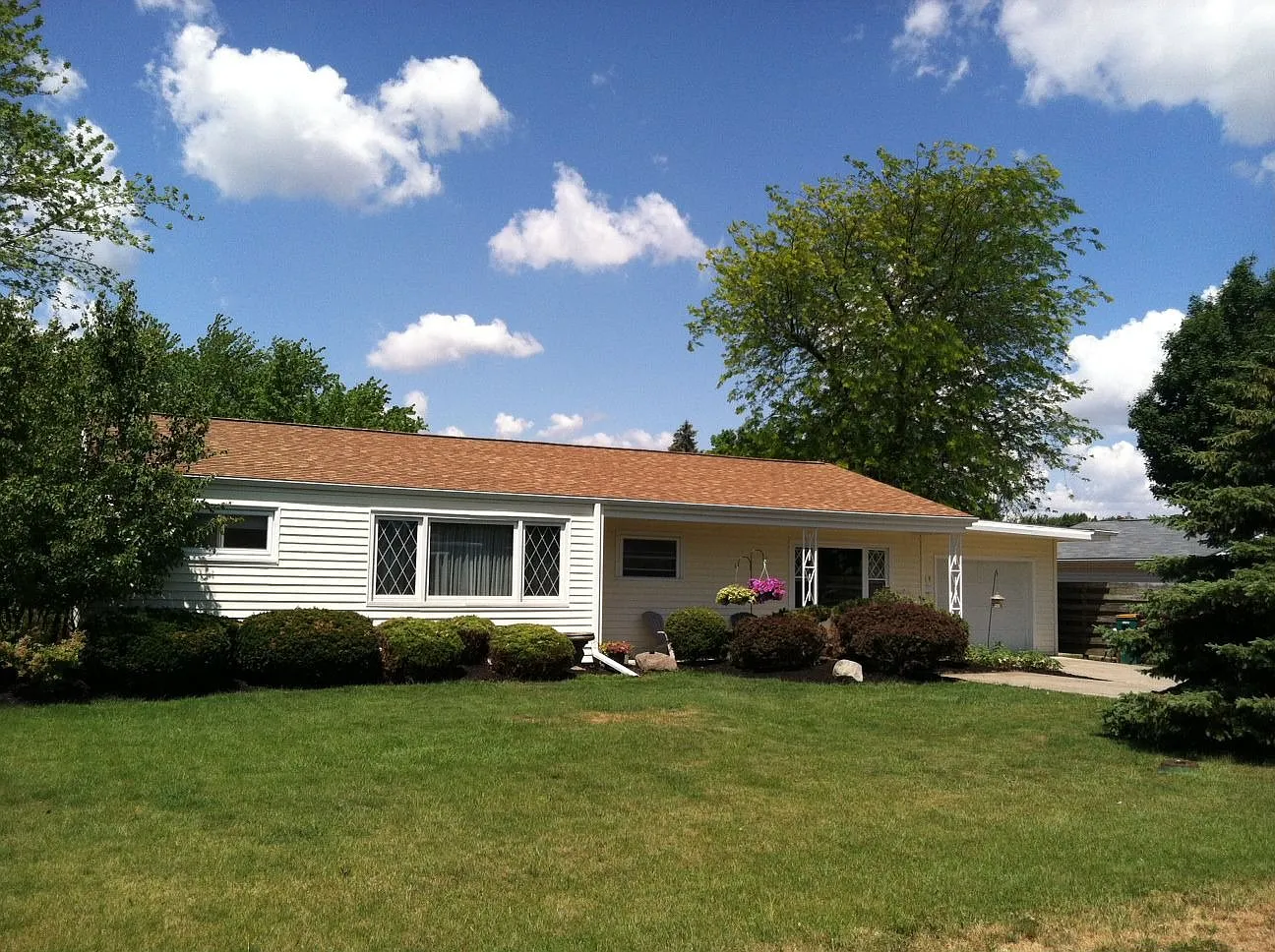 529 Liberty St photo 1