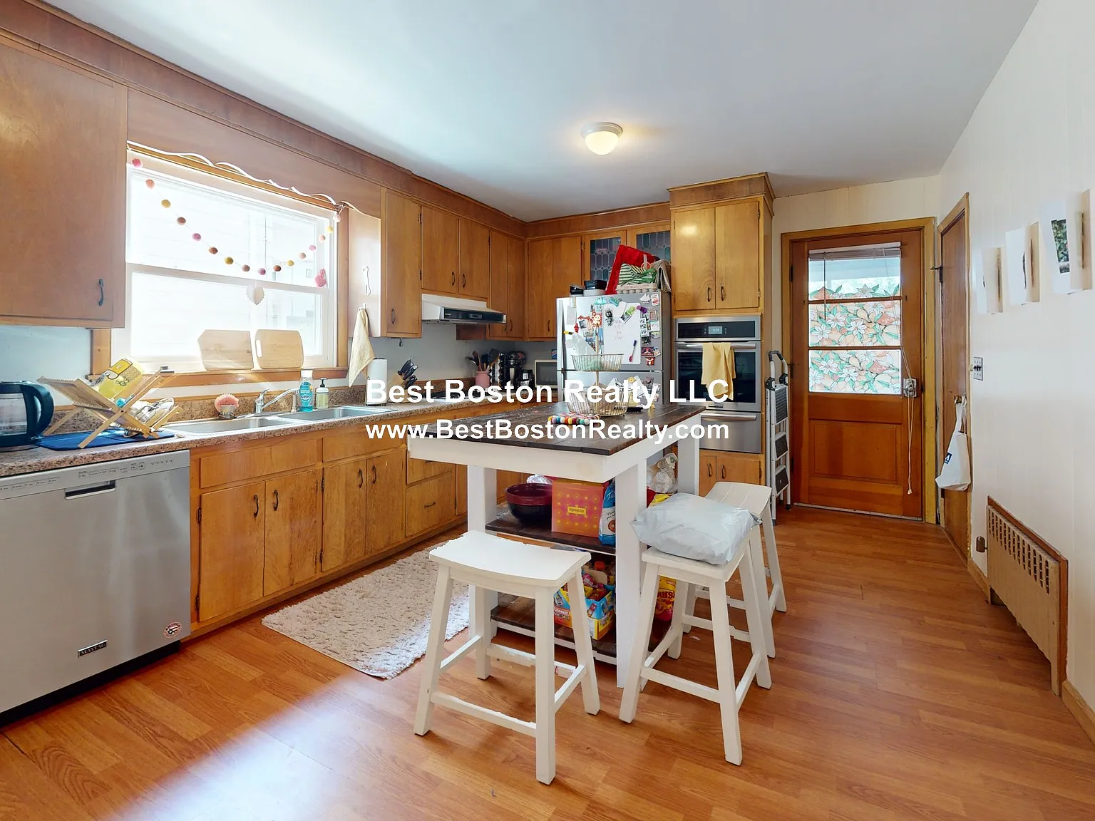 2 bed, 1.0 bath, $3,000 — Photo 4