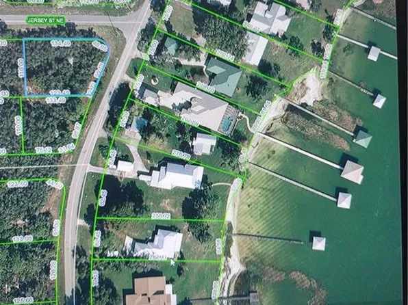 1595 Jersey St NE, Lake Placid, FL 33852