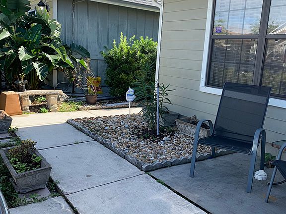 3rd image of 8782 Townsquare Ct
