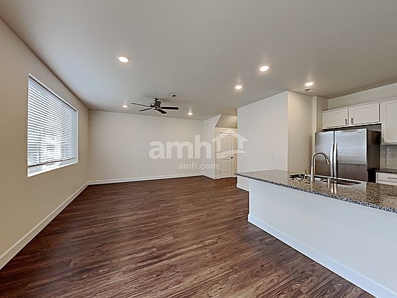 5th image of 8216 125th St E