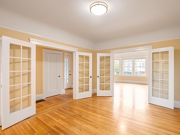 5th image of 1327 6th Ave
