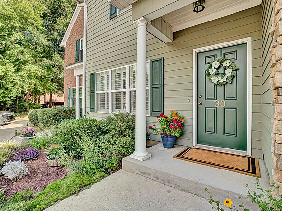 2nd image of 30 Rock Garden Ln