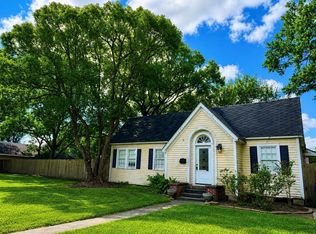 217 13th Ave N, Texas City, TX 77590