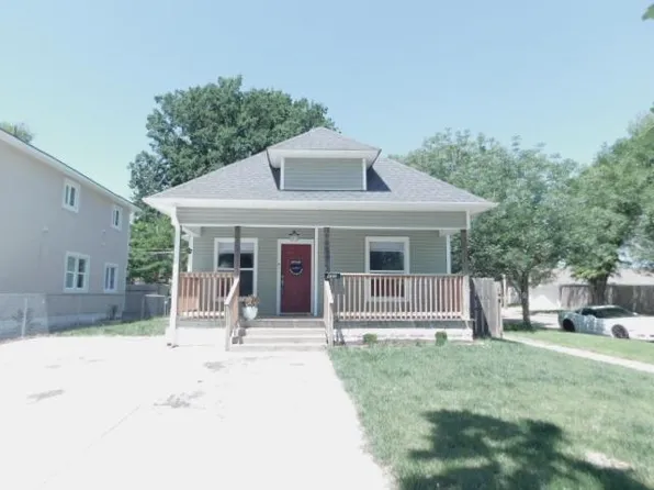 451 N Dodge Ave, Wichita, KS 67203