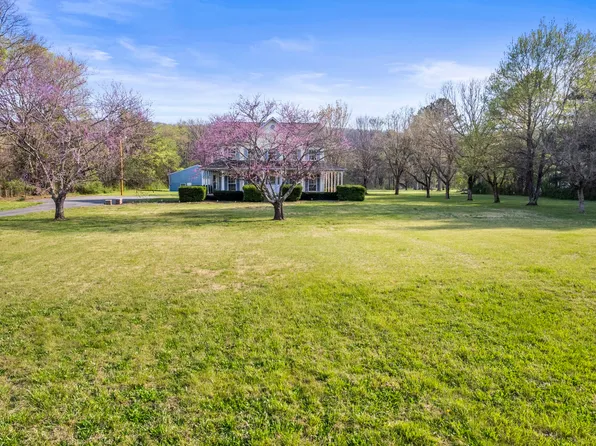 8266 Sewanee Hwy, Cowan, TN 37318