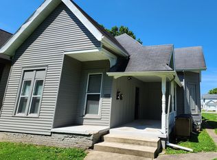 1020 Chestnut St, Columbus, IN 47201