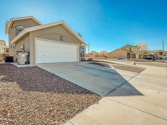 4th image of 14272 Tierra Yamila Ln