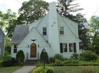 19 Rogers Ave, West Springfield, MA 01089