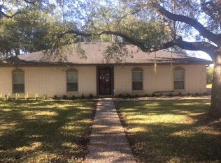 1814 Leona Dr, College Station, TX 77840