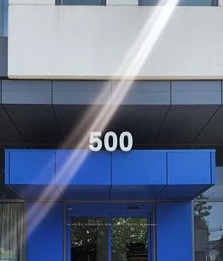 500 Dupont St #410 — Photo 15