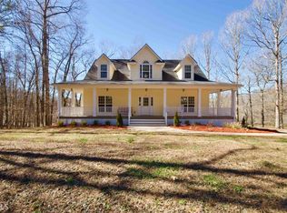 946 Hood Rd, Fayetteville, GA 30214