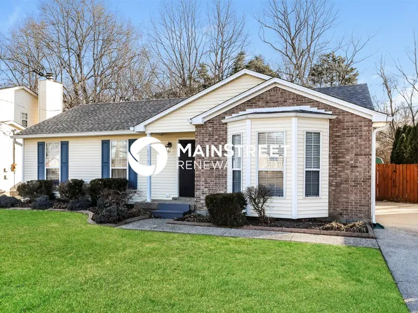 6613 Moorhampton Dr, Louisville, KY 40228