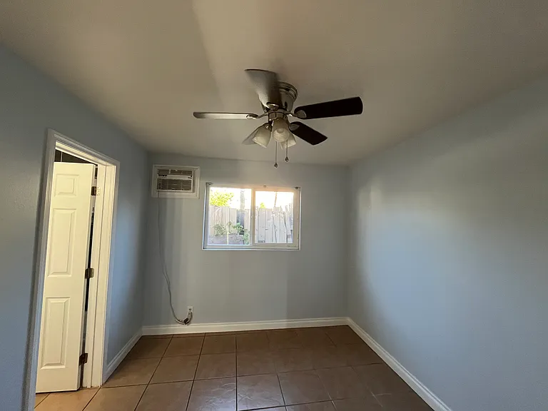 215 E Connecticut Ave #215 — Photo 15
