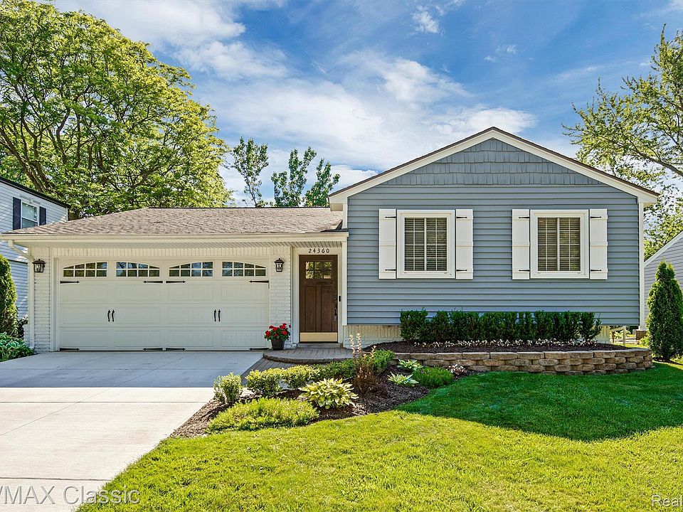 1st image of 24360 Knollwood Dr