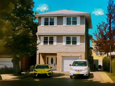 157 W 17th St, Bayonne, NJ, 07002