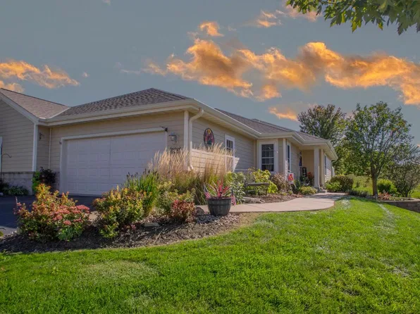 624 Belmont DRIVE, Watertown, WI 53094